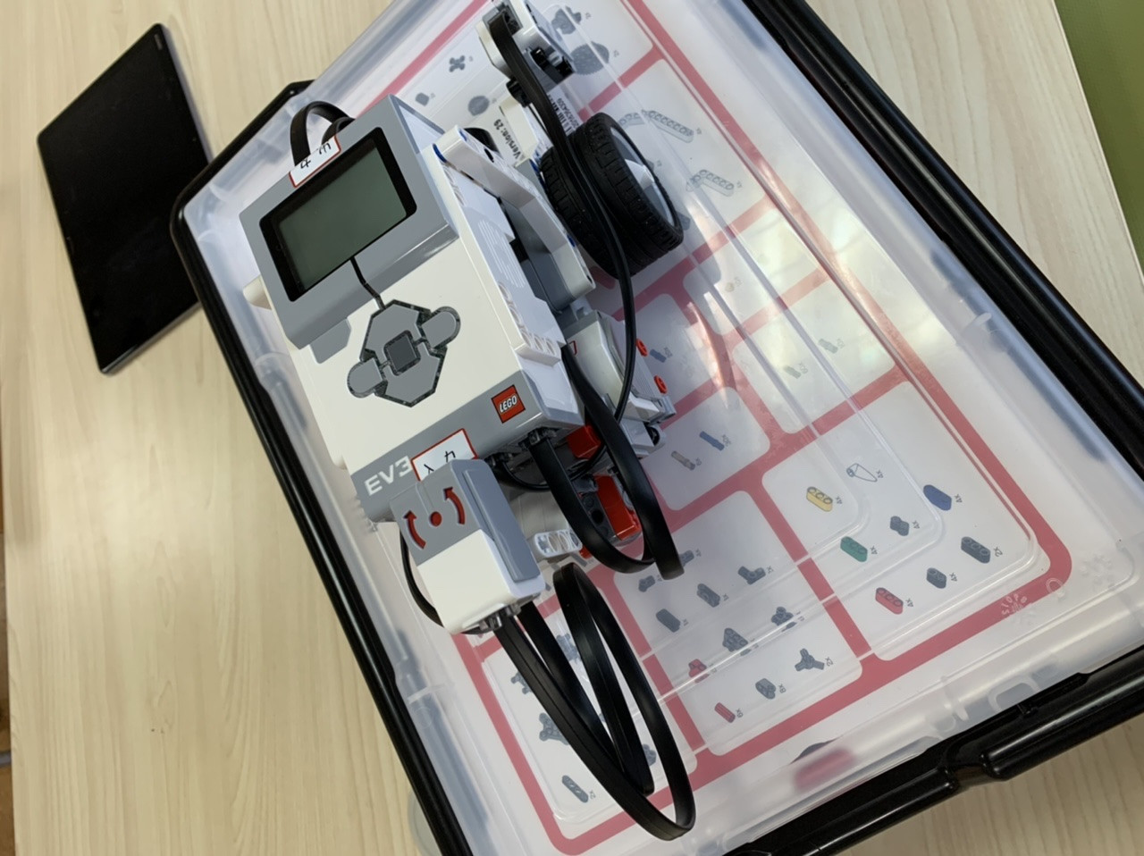 ロボット作りました。